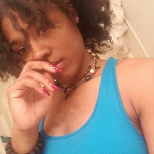 Meet your Posher, Tavii